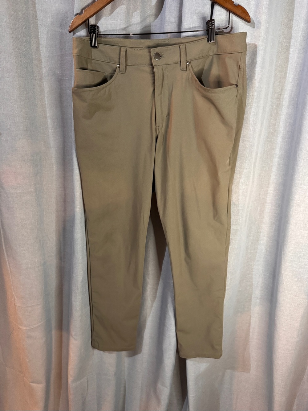 Lululemon Slim Stretch Chino Pants for Men - sage